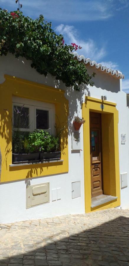 Calcada Guesthouse Тавира Екстериор снимка